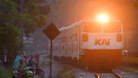 Hal ini untuk meningkatkan keselamatan perjalanan kereta api. 