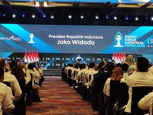 Banyak Alumni HIPMI di Kabinet, Jokowi: Jangan-jangan Himpunan Para Menteri