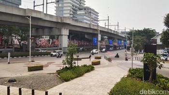 AF kecepatan tinggi memungkinkan pengguna fokus dengan cepat pada subjek bergerak. Prosesor AI juga dapat mendeteksi seluruh tubuh, wajah, dan mata seseorang secara real time, sehingga pengguna dapat dengan cepat menemukan wajah dan profil yang disamarkan. Foto: Tim Detikcom