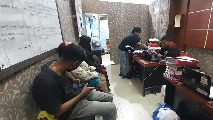 SM saat diserahkan kepada keluarga di Mapolres Sukabumi Kota