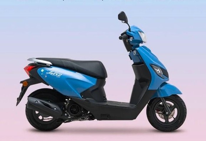 Suzuki Let 110