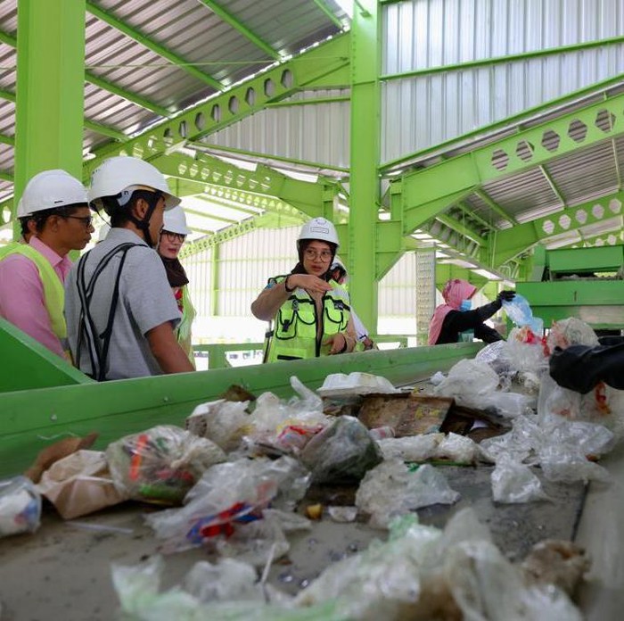 TPS Terpadu Berkapasitas 84 Ton di Banyuwangi TPS Terpadu Berkapasitas 84 Ton di Banyuwangi
