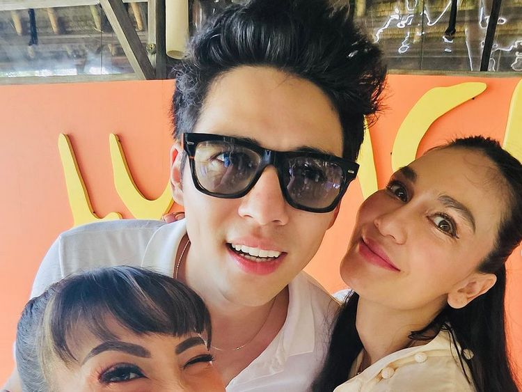 Foto: Luna Maya Duet Mesra dengan Maxime Bouttier, Ayu Dewi Nangis Kejer