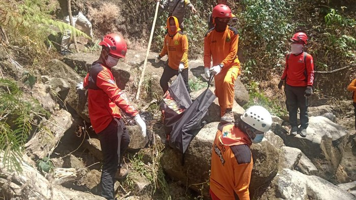 ASN Pemkab Pangkep, Sulsel Fitrah Perdana ditemukan tewas di Gunung Sorongan.