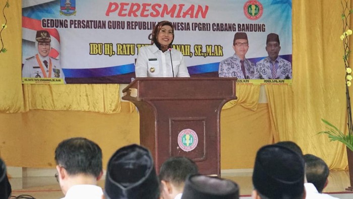 Bupati Serang Ratu Tatu Chasanah