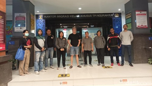 Buronan interpol asal Rusia ditangkap di Bali.
