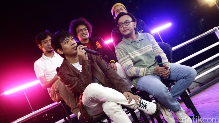 dMasiv dMasiv saat main stage bersama detikHot