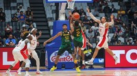 Lemparan bebas Dort menyamakan skor kembali menjadi 60-60. Yago Santos lantas melakukan dua layup beruntun untuk membuat Brasil unggul 64-60 di sisa waktu 26 detik. Dua lemparan bebas Gui Santos di sisa 13,6 detik mengubah skor menjadi 66-60.