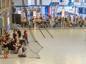 Balapan Drone Manusia vs AI, Siapa Menang?