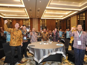 Business Forum & Innovation Award Tutup Rangkaian FFPM 2023