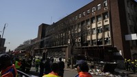 Kebakaran ini merupakan yang paling mematikan di Afrika Selatan dalam beberapa tahun terakhir dan salah satu yang terburuk di dunia. (AP Photo/Theme Hadebe)
