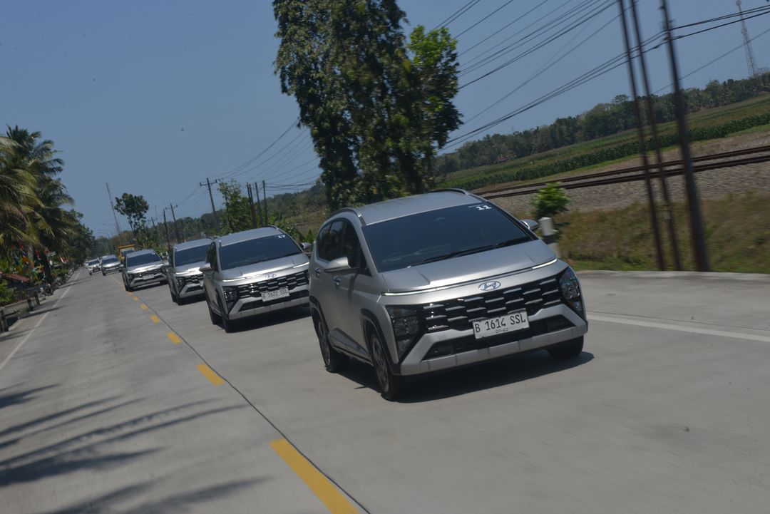 Hyundai Stargazer X