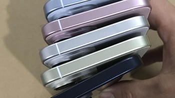 Kamu naksir warna mana? Foto: Twitter.com/SonnyDickson