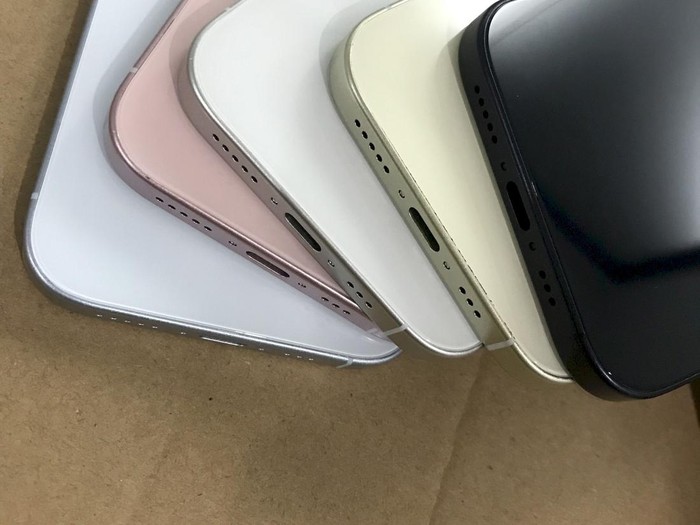iPhone 15