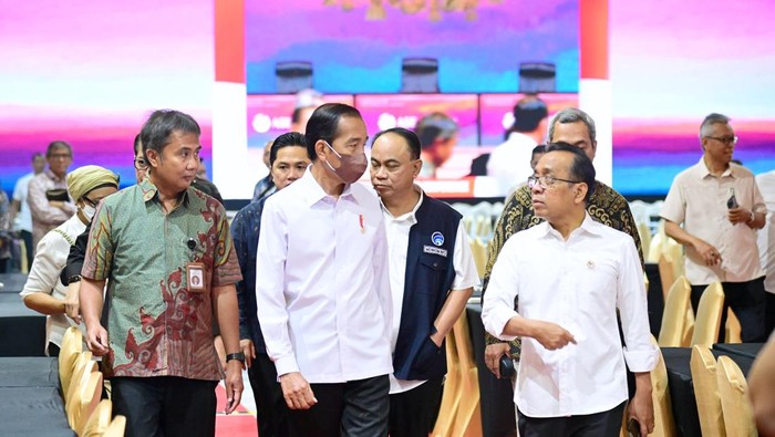 Jokowi Tinjau Venue KTT ASEAN