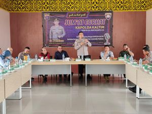 Warga IKN PPU Curhat ke Polri Soal Pengendara Ugal-ugalan dan Konflik Lahan