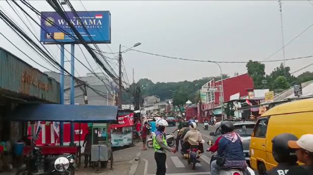 Kapolresta Bogor Kota Kombes Bismo Teguh merespons cepat aduan warga soal kondisi di Kota Bogor yang sebelumnya disampaikan di acara Jumat Curhat detikPagi. (dok Polresta Bogor Kota)
