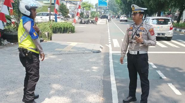 Kapolresta Bogor Kota Kombes Bismo Teguh merespons cepat aduan warga soal kondisi di Kota Bogor yang sebelumnya disampaikan di acara Jumat Curhat detikPagi. (dok Polresta Bogor Kota)