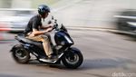 Solusi Kurangi Polusi Udara Jakarta lewat Motor Listrik