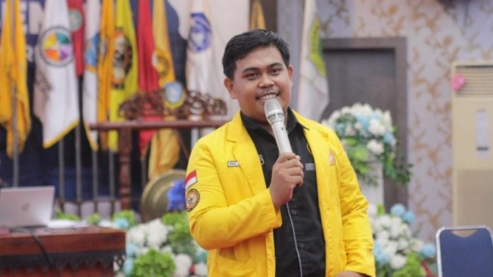 Kordinator Pusat BEM SI Kerakyatan, Ahmad Nurhadi