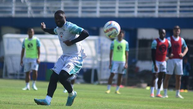 Levy Madinda