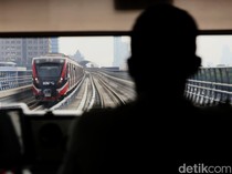 Kereta LRT Jabodebek yang Operasi Ditambah, Waktu Tunggu Bisa Cuma 15 Menit