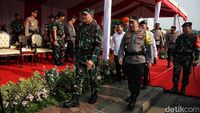 Momen Panglima TNI-Kapolri Pimpin Apel Pengamanan KTT ASEAN