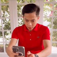 Berdasarkan unggahan Instagram Story itu diketahui pria yang tengah menghabiskan waktu bersama Larissa Chou bernama Ikram Rosadi. Larissa memberikan tag akun Instagram Ikram yaitu @ikram_rsd pada unggahannya.Foto: Dok. Instagram Larissa Chou, Ikram Rosadi