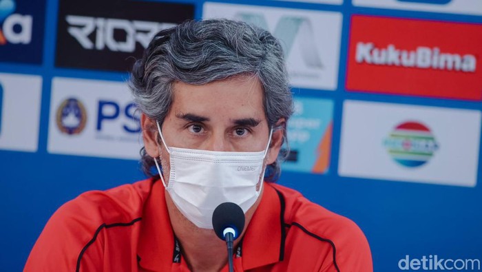 Pelatih Bali United FC Stefano Teco Cugurra.