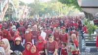 Sri Mulyani menjelaskan nantinya setiap desa akan memiliki 15 orang relawan. Sehingga total relawana kebencanaan di Kabupaten Klaten mencapai 6.015 orang.