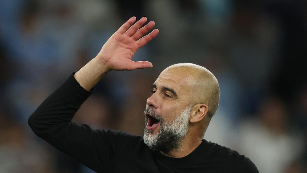 Pep Guardiola jadi Pelatih Terbaik UEFA 2023/2024 (REUTERS/PHIL NOBLE)