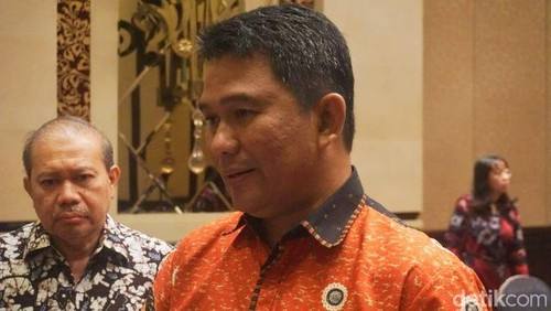 Sekretaris Utama BP2MI Rinardi.