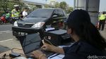 Tilang Uji Emisi Mulai Diterapkan Hari Ini, Begini Potretnya