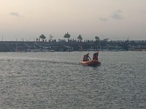 Kakek dan Cucu Tenggelam di Pantai Pengambengan, 1 Tewas-1 Hilang