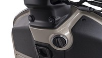 Vespa GTV sudah dibekali fitur modern seperti kunci keyless yang sama seperti model GTS. Foto: Dok. Vespa
