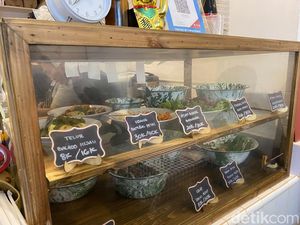 Warung Pak Chandra, Sensasi Kuliner Paduan Rasa Indonesia-Thailand