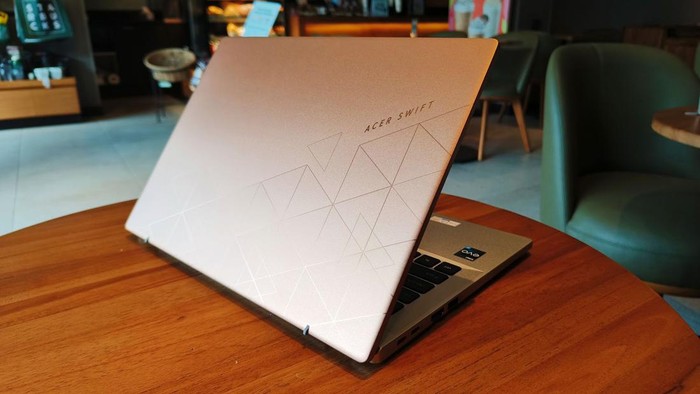 Acer Swift Go 14 OLED