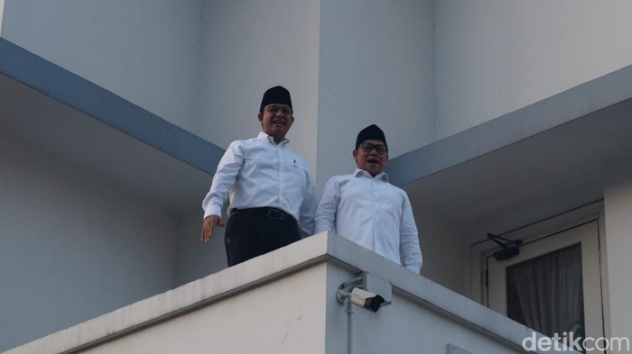 Anies Baswedan bersama Muhaimin Iskandar yang baru saja dideklarasikan sebagai pasangan bakal capres-cawapres.