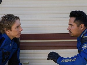 Sinopsis Film CHiPs: Polisi dan Misi Rahasia di California