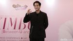 13 Potret Kim Bum Tersenyum untuk Cerahkan Minggumu!