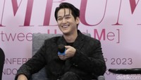 Kim Bum juga membagikan makanan Indonesia kesukaannya, meski belum sempat dia cicipi langsung ketika ada di Jakarta. (Foto: Atmi Ahsani Yusron/detikcom)
