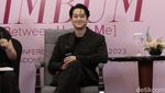 13 Potret Kim Bum Tersenyum untuk Cerahkan Minggumu!
