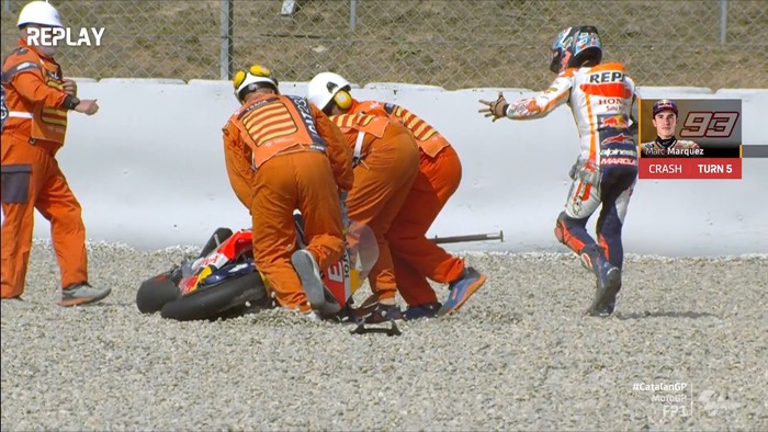 Marc Marquez jatuh di FP1 MotoGP Catalunya