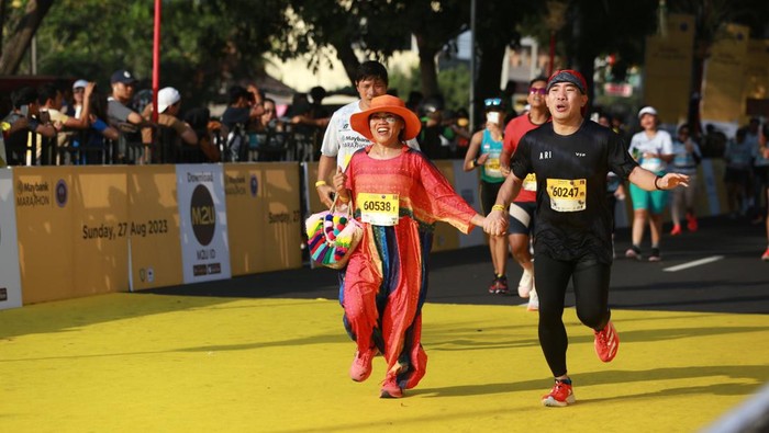 Bali-Maybank Indonesia menggelar ‘Elite’ label road race pertama, Maybank Marathon di Bali. Tak hanya sekadar lomba lari biasa, tapi juga menyuguhkan ragam kemeriahan di dalamnya.