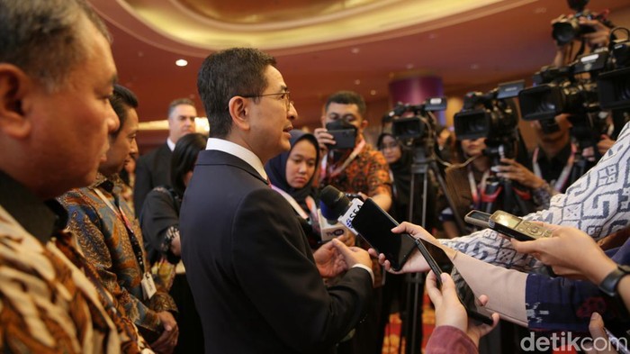 Momen Ketua Umum Kadin Sebut Investasi Jantungnya ASEAN Ketua ASEAN Business Advisory Council (ASEAN-BAC) Arsjad Rasjid menekankan pentingnya perdagangan dan investasi bagi ASEAN. Keduanya dapat menjadi kunci untuk memajukan ekonomi kawasan ASEAN.