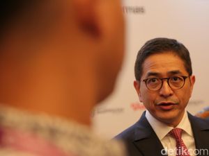 Singgung Sektor Tekstil Berat, Bos Kadin Minta Pengusaha Terbuka soal THR