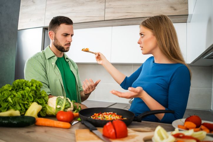 Parah! Wanita Ini Racuni Makanan Suami karena Bosan dengan Pernikahannya