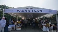 Terdapat 48 stan dengan beberapa pembagian dalam Pasar Ikan yang diselenggarakan, seperti ikan beku, ikan 