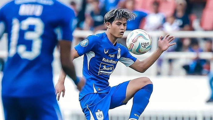Pemain PSIS, Alfeandra Dewangga kemungkinan akan tampil saat menghadapi Bali United.