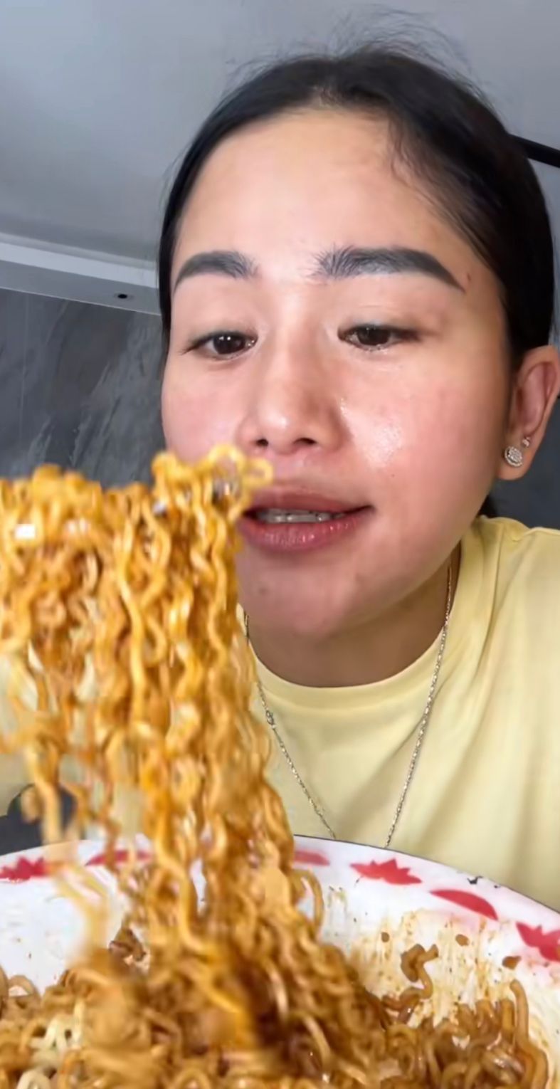 Review Mie Gaga